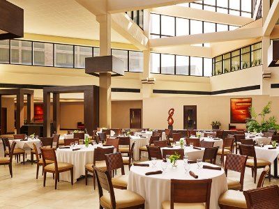 Sheraton Naperville 3* Lisle